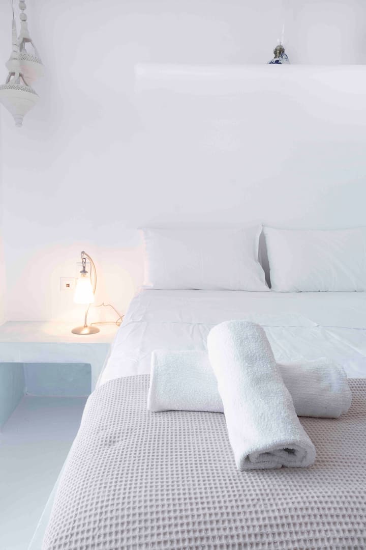 საძინებელი 1