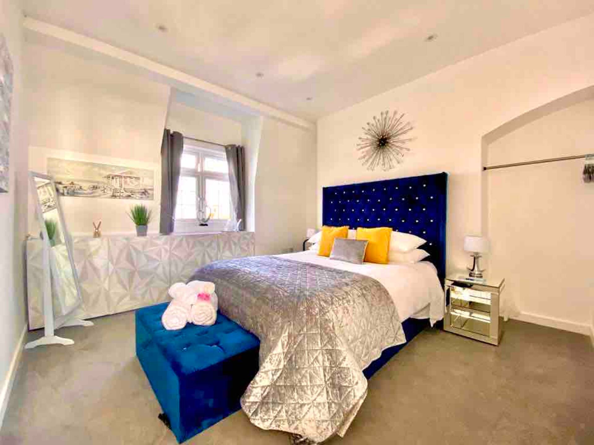Estuary Views Penthouse 🖤 Beachfront with Parking — foto 4