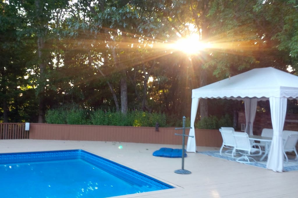 Outside dining, grill and privacy!