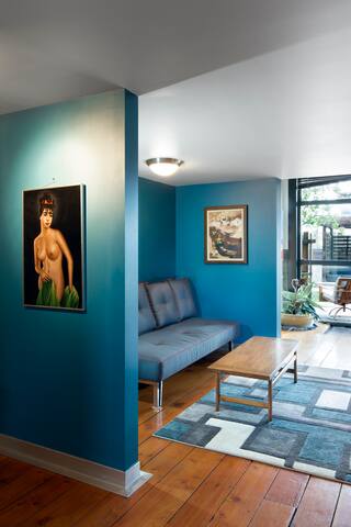 Modern Urban Oasis in Rino gallery image 5