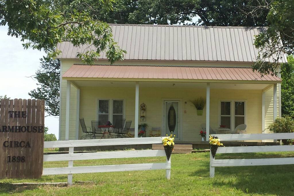 The Farmhouse-Madison County,AR - Houses for Rent in ...