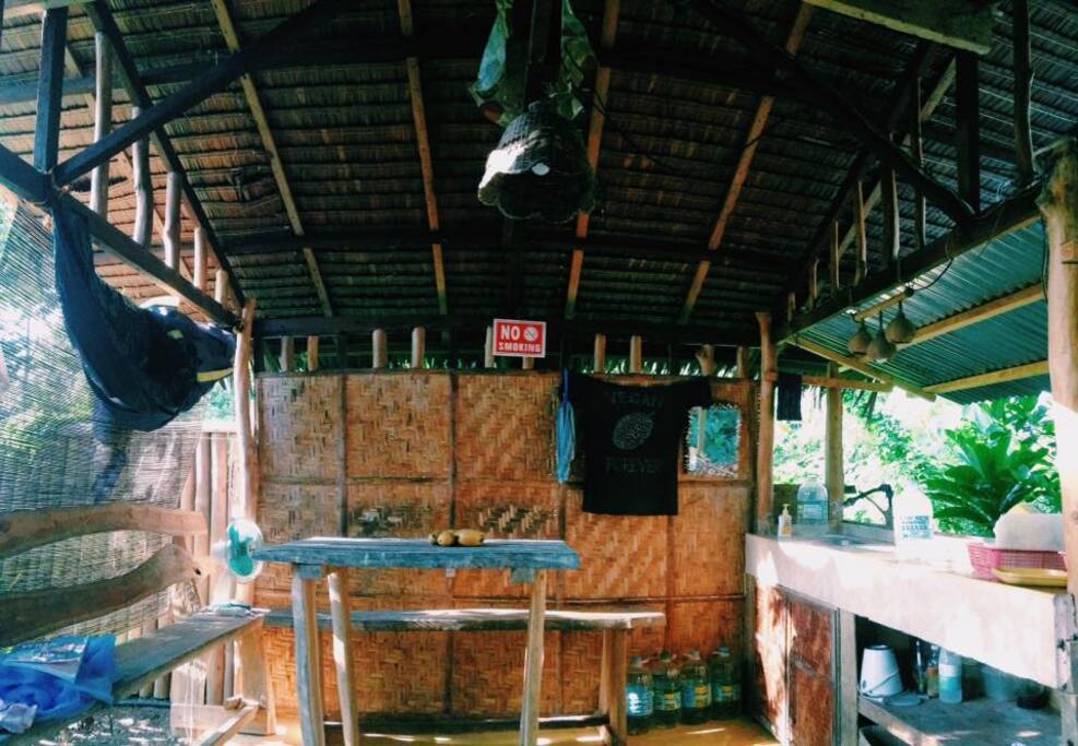 outdoor kitchen!