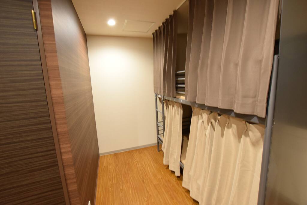 bed rooms