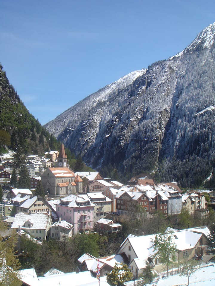 Ури Швейцария