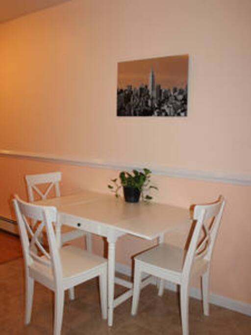 Eat in kitchen