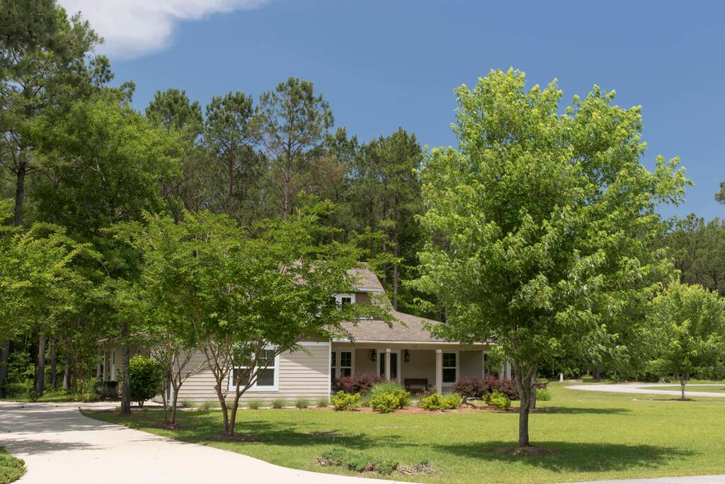 large, landscaped yard