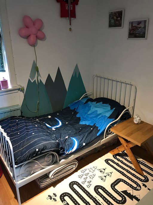 Children's bedroom