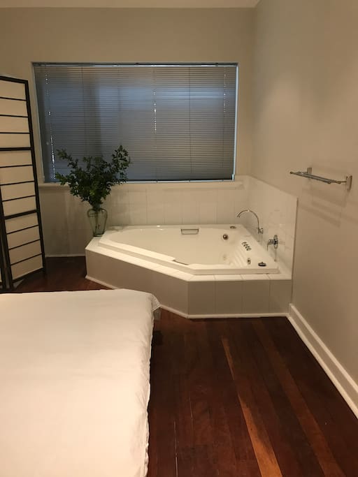 Spa Bath!