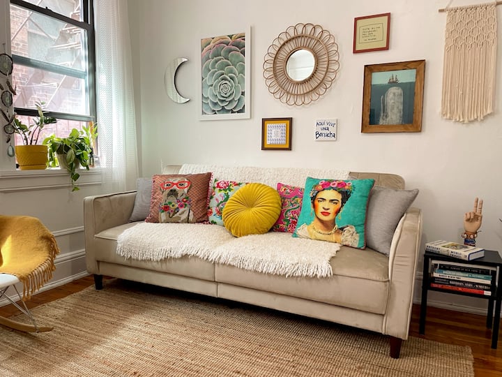 Astoria, Queens Vacation Rentals & Homes Queens, Queens, NY Airbnb