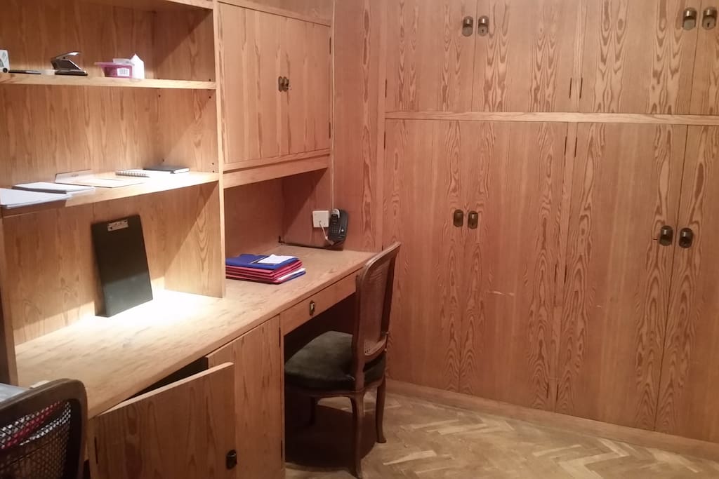 Lots of of private office space.