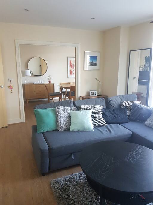 Large living & dining area
