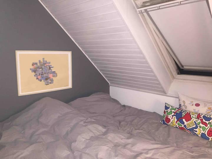 Dormitorio 1. Cama doble. 