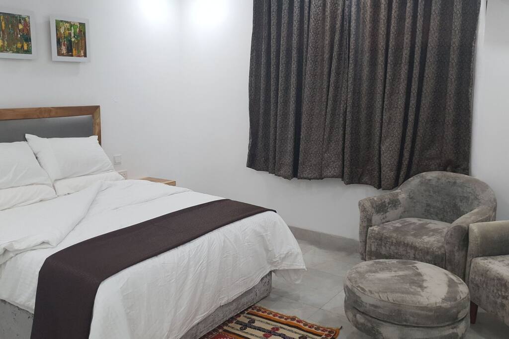 The bed room of suite No 1.