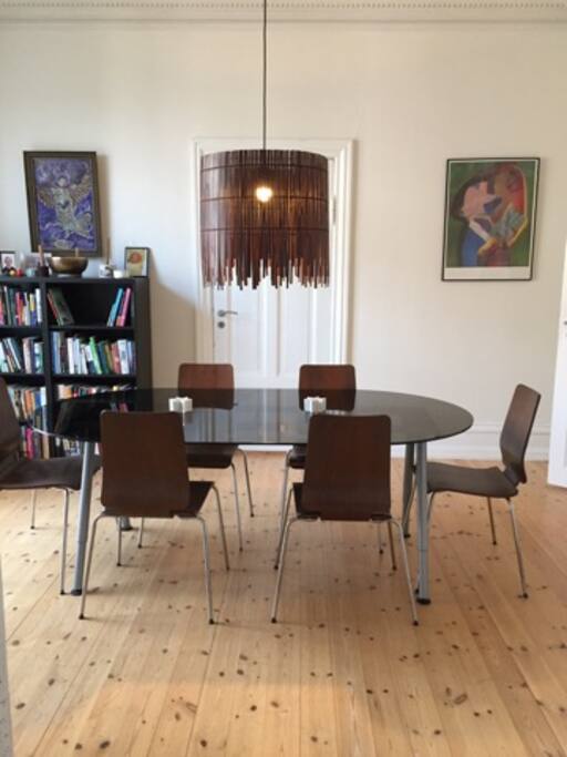 Plenty of space to enjoy a home cooked meal and a glass of wine.