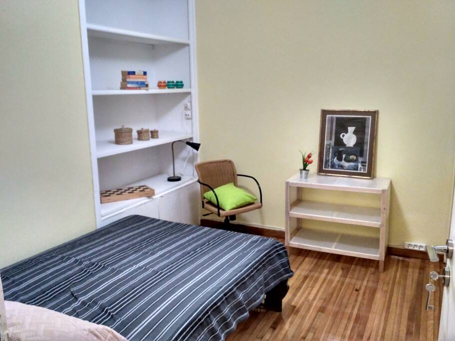 small bedroom