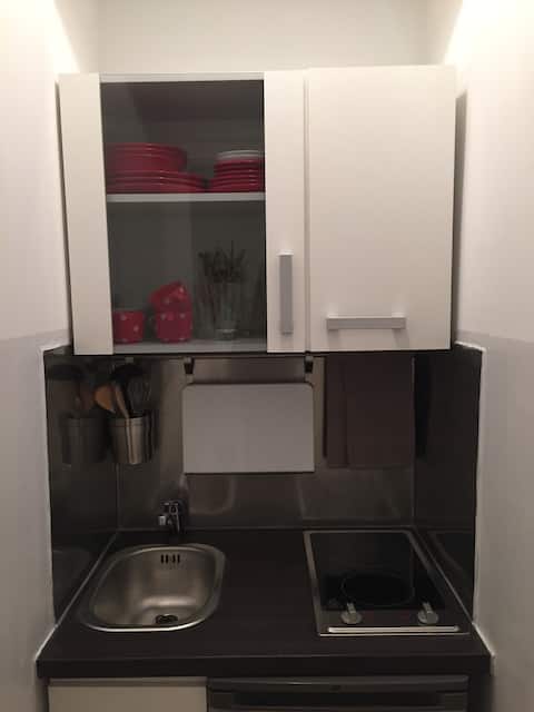 Leistungsstarkes Airbnb: Beautiful apartment in Neuhausen in St. Vinzenz