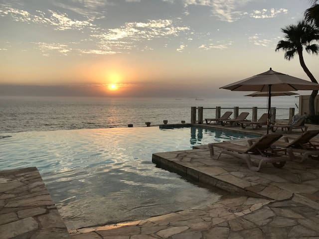 Ocean front Condo overlooking Rosarito Beach