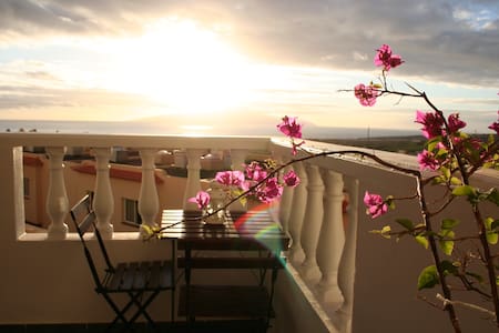 Corner apartment with great sea view-Costa Adeje-