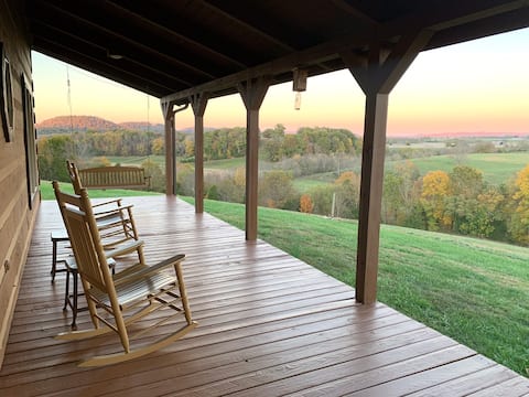 Views!  Views! Views! Arbuckle Creek Retreat