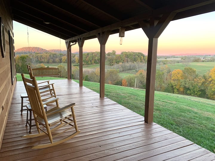 Views!  Views! Views! Arbuckle Creek Retreat