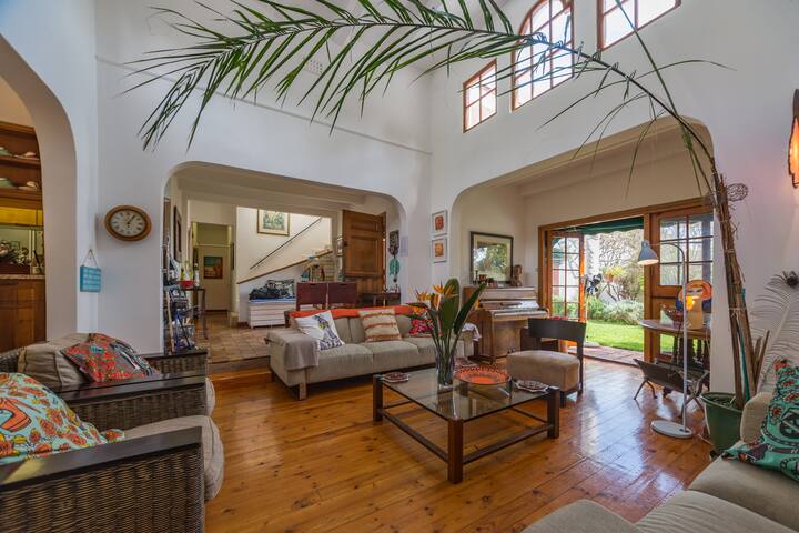 Gorgeous 3 bed Villa near beach a home from home gallery image 4