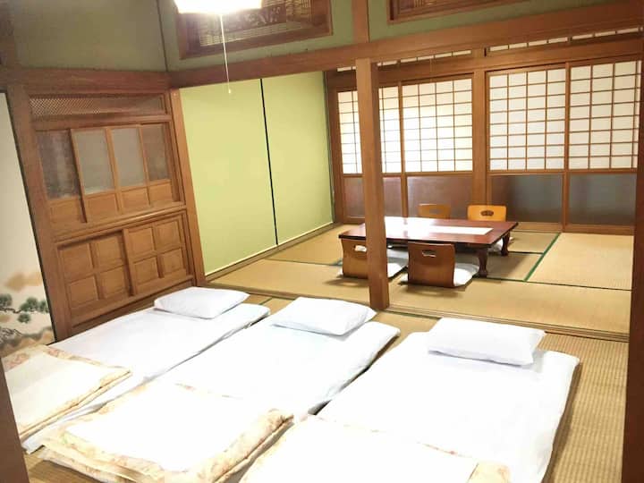 Chumba cha mtindo wa Kijapani
‧ Ikiwa umeweka futons 3