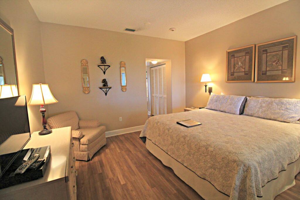 King Bed