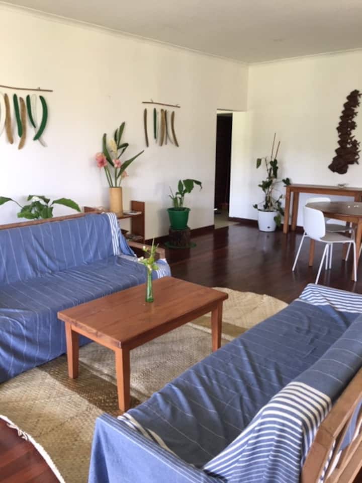 Spacieuse Villa  ,Jardin ,En Ville - Port Vila