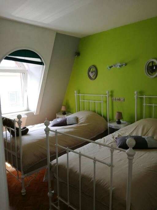 chambre enfants,ou,adultes