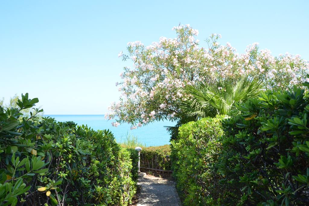 Welcome at Mimosa Gialla, Cefalù