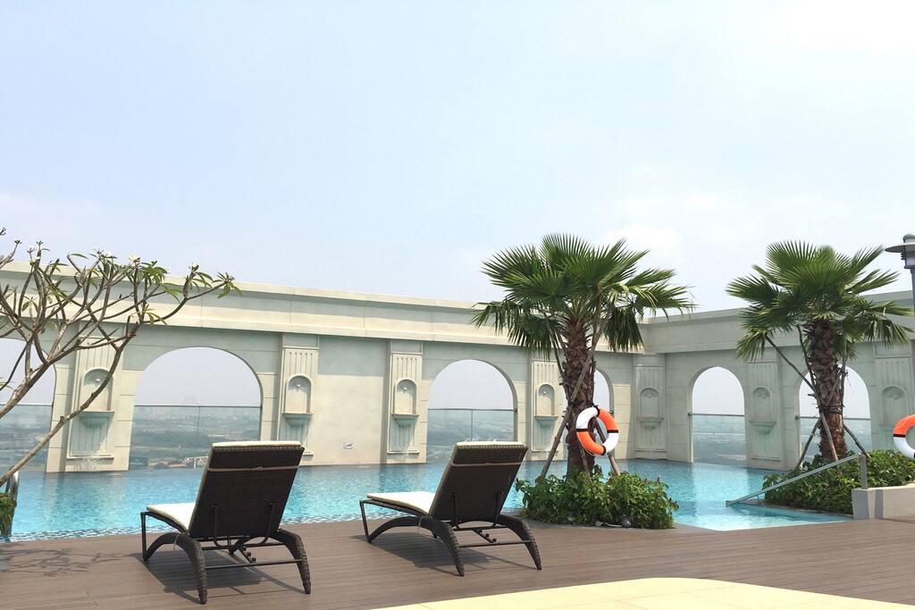 Swimming pool on the rooftop with nice view