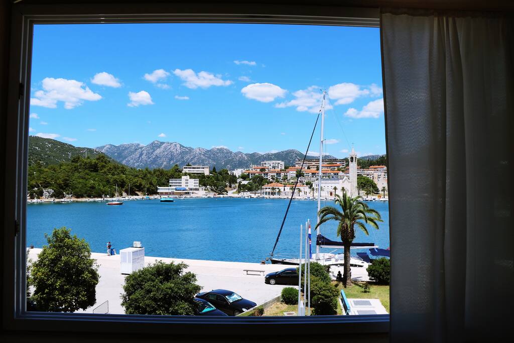 Pogled s balkona