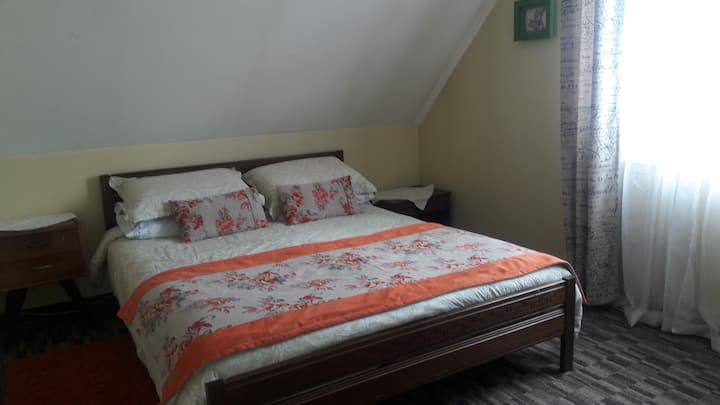 غرفة النوم 2