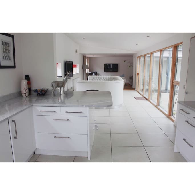 Kitchen\Living room
