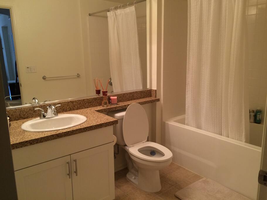 Bathroom 1
very clean