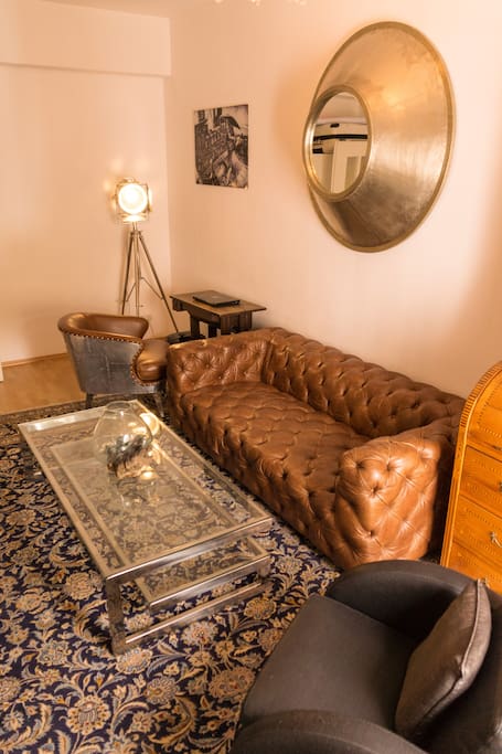 Luxury Living Room Hollywood Style