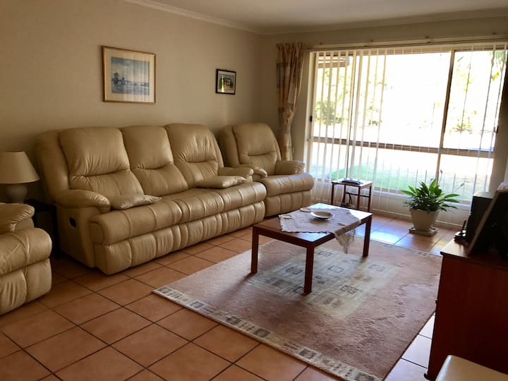 6 Best Airbnb Vacation Rentals In Landsborough, Australia Updated