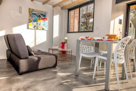 Connected house 2 bedrooms terrace private parking