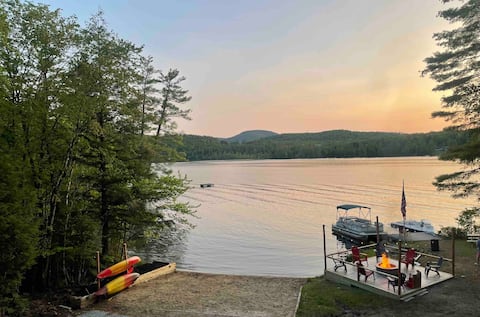 Mimi’s by the lake