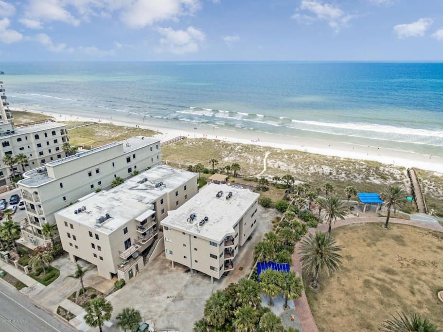 Beachcomber Condominiums Aerial View