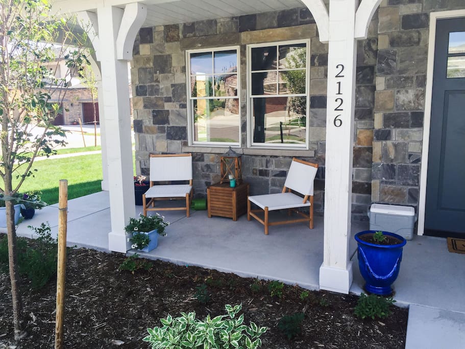 Front Outdoor Sitting Area