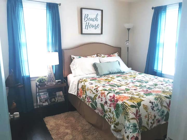 Голяма спалня с двойно легло