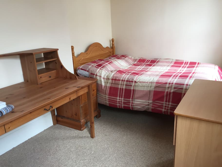 Bedroom 3
First floor