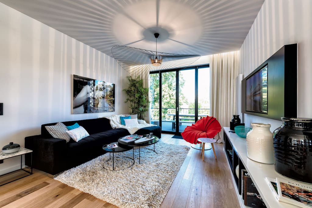 Living Room with High-Quality Sofabed