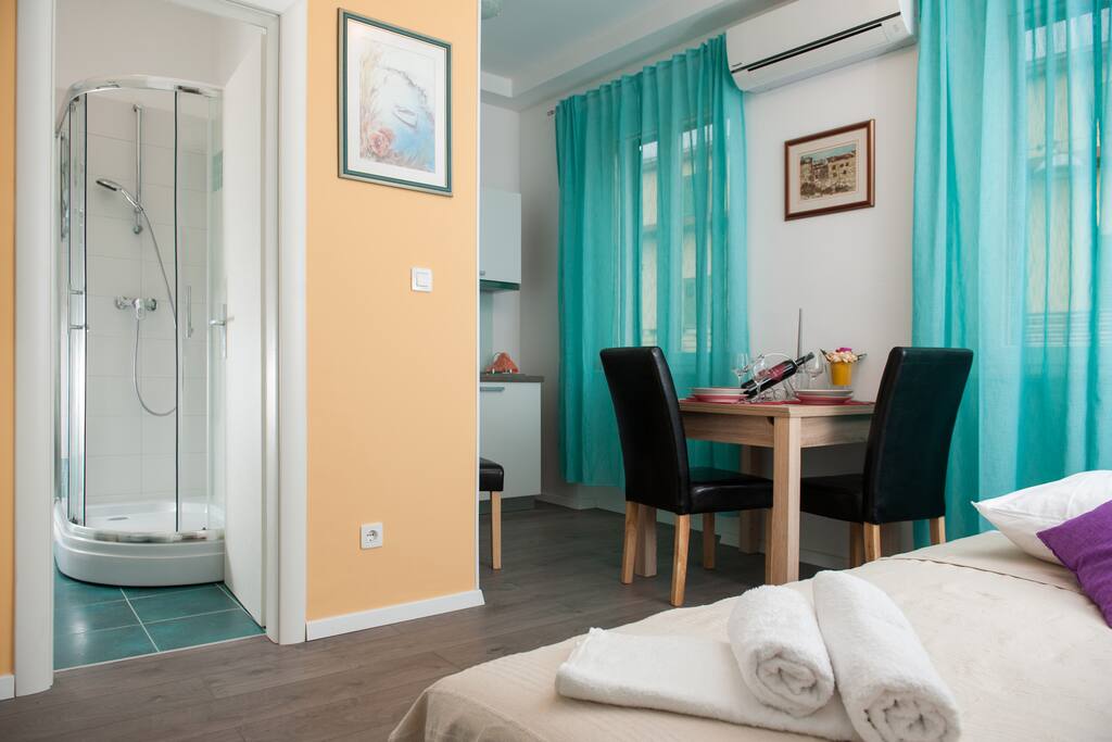 Living & Dining room