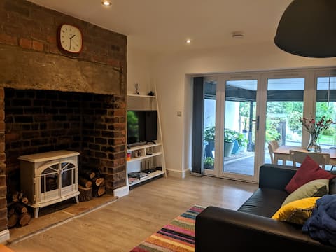 Recently converted self-contained one bedroom flat
