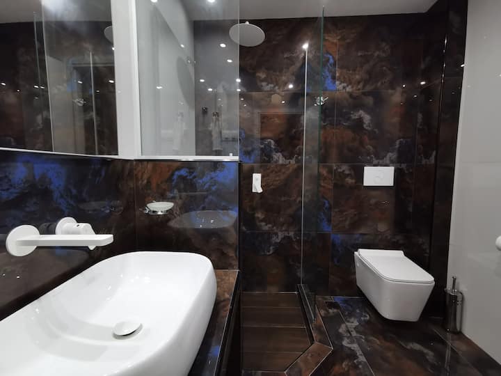 City Center Diamond Suite - 300m From The Seafront - Thessalonique