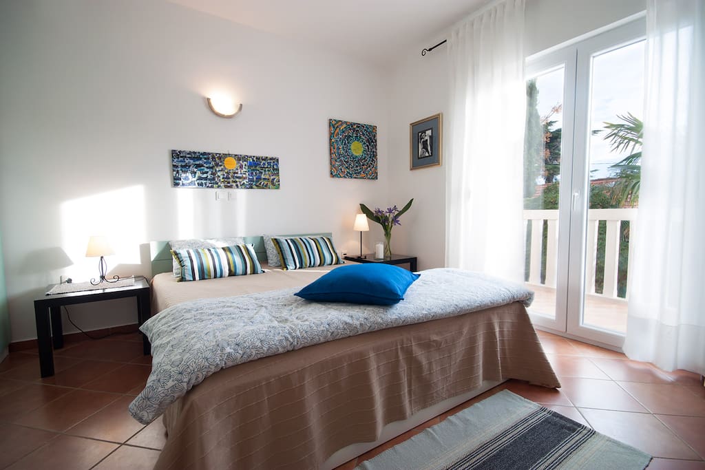 The room no. 1