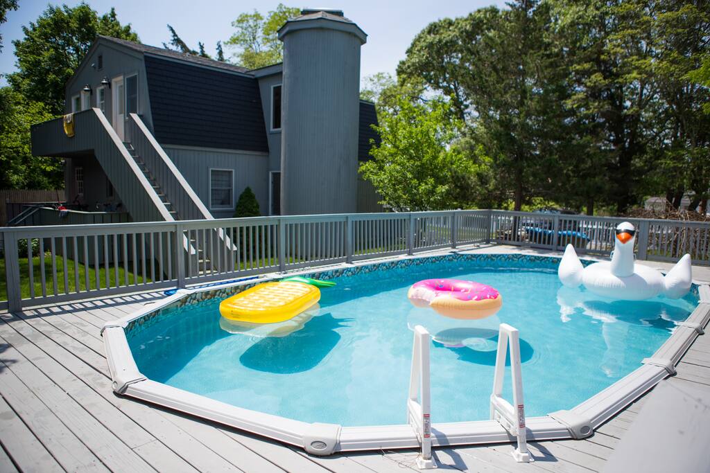Relax and cool off in the pool!