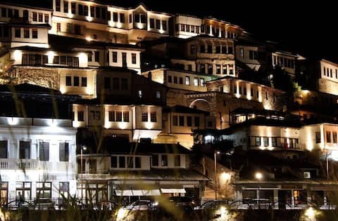 Magda Studio 1 in Berat Center
